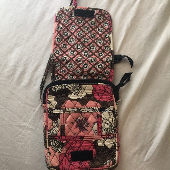 Vera Bradley Crossbody - Picture 3 of 3